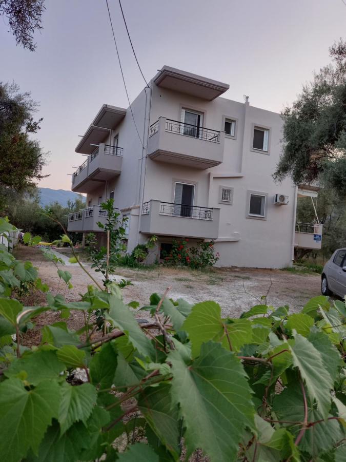 Apartament Olivo Nydri Zewnętrze zdjęcie