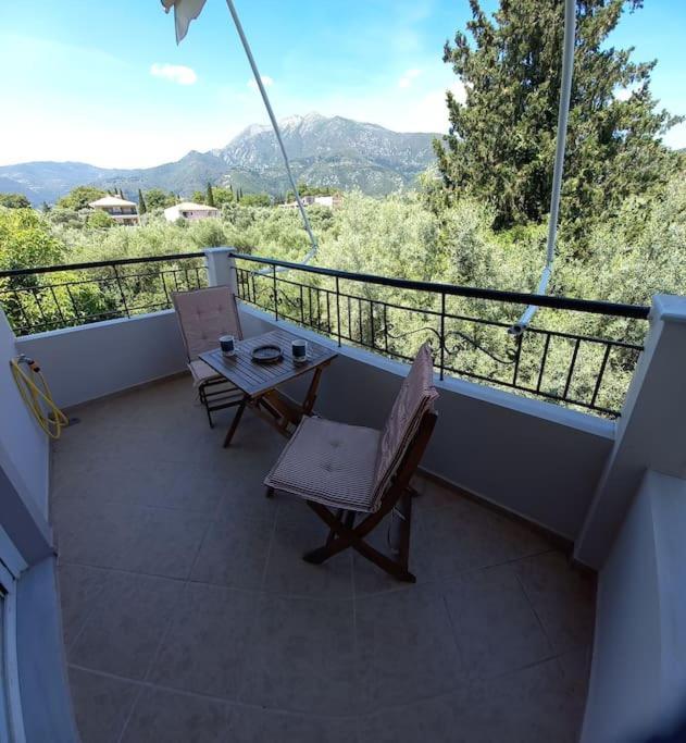 Apartament Olivo Nydri Zewnętrze zdjęcie
